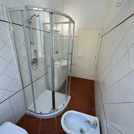 Dimora Dei Maggi شقة ليفورنو